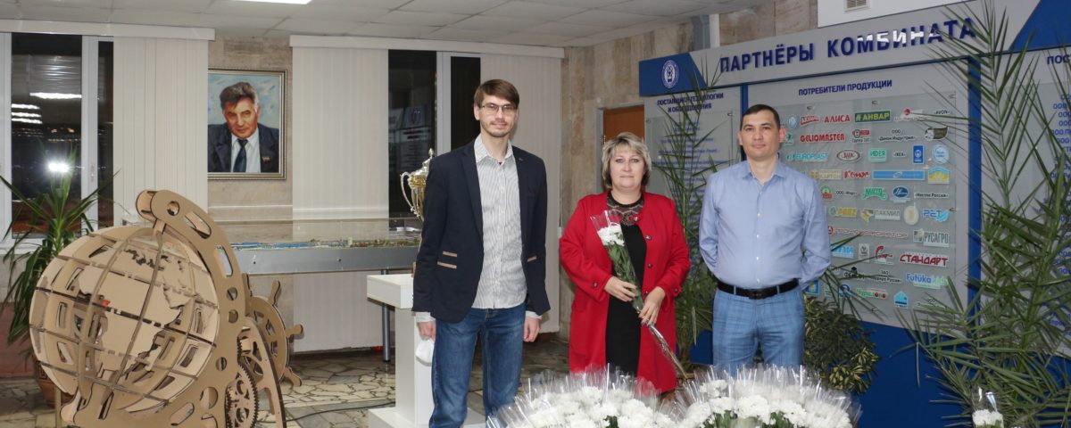 Профком КБК поздравил работниц предприятия с Днём матери