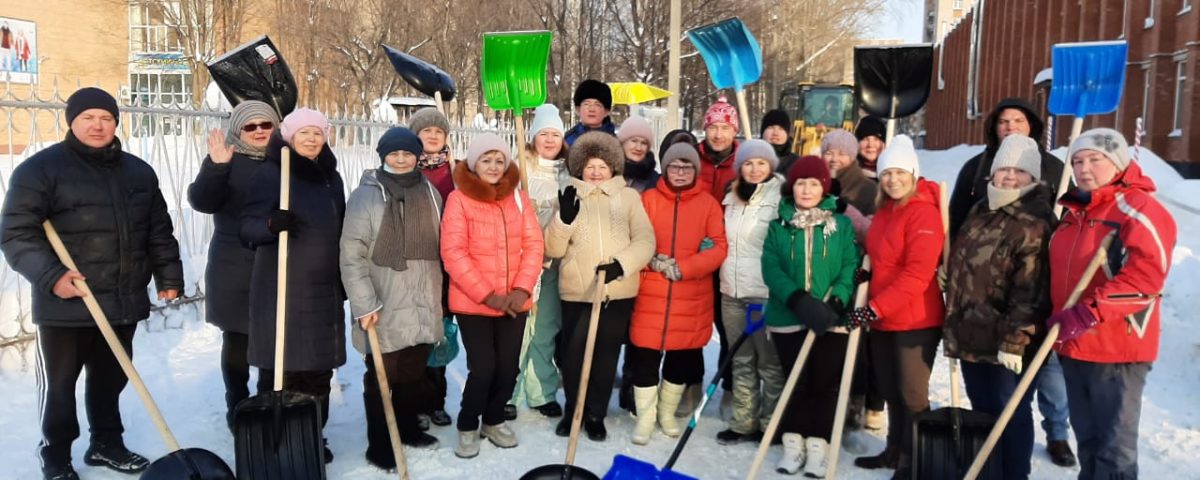 Субботник по уборке снега в Нижнекамске