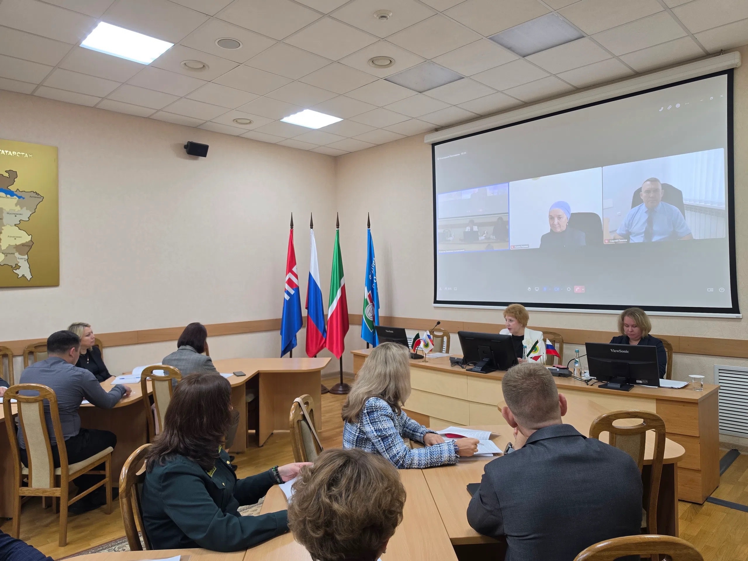 СОСТОЯЛОСЬ 9 ЗАСЕДАНИЕ ПРЕЗИДИУМА ТАТАРСТАНСКОЙ РЕСПУБЛИКАНСКОЙ ОРГАНИЗАЦИИ ПРОФСОЮЗА